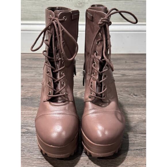 Cape Robbin Women’s Brown Lace-Up Chunky Heel Platform Combat Boots Size 9 - Picture 2 of 6